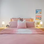 Coastal Corner - Contemporary Chic By The Beach